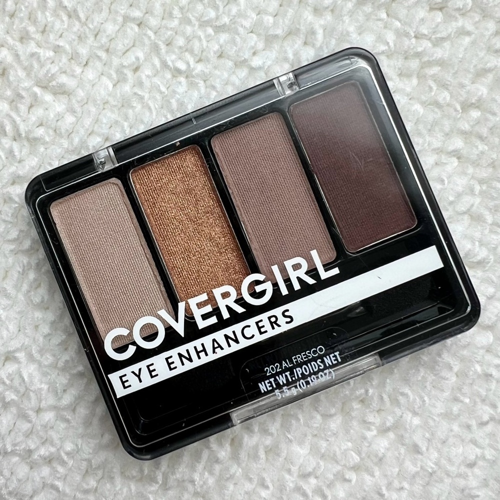 🌙Pick 5 for $25🌙 COVERGIRL Eye Enhancers Eyeshadow Palette